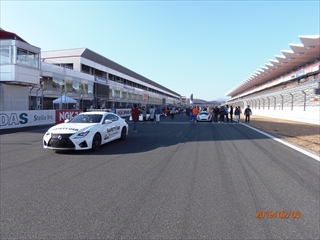 �X�^�[�g�O���b�h