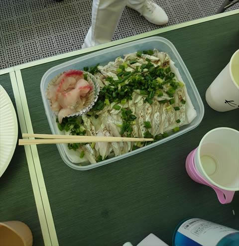 �h�g����